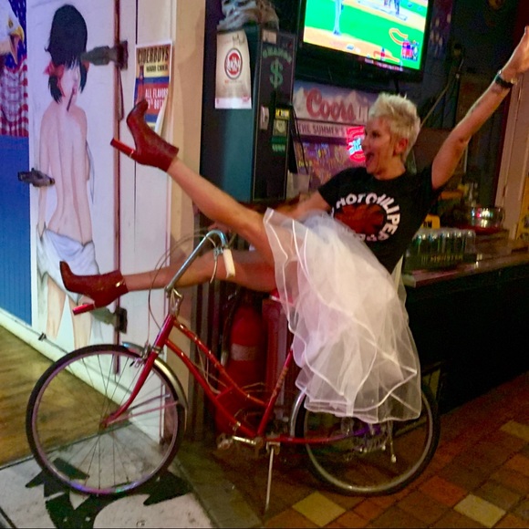 Meet your Posher, Toby - Picture 4 of 4